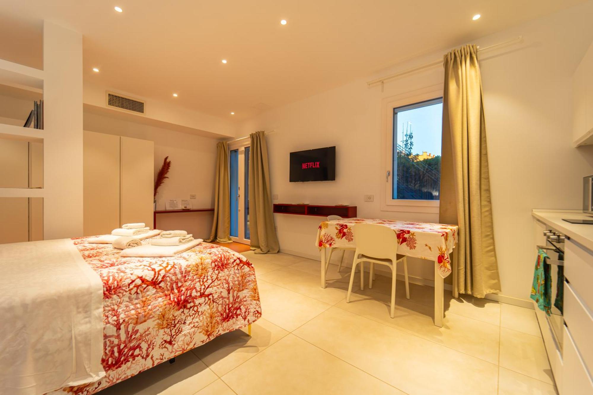 Aparthotel Paquja Quartu SantʼElena Exteriér fotografie